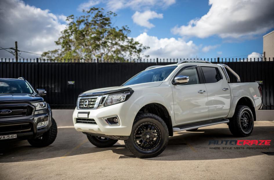 NISSAN-NAVARA-SLEDGE-MATTE-BLACK